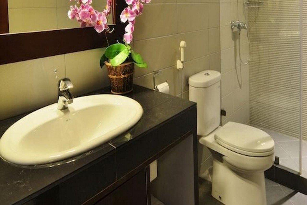 Rosani Hotel Кута Екстериор снимка