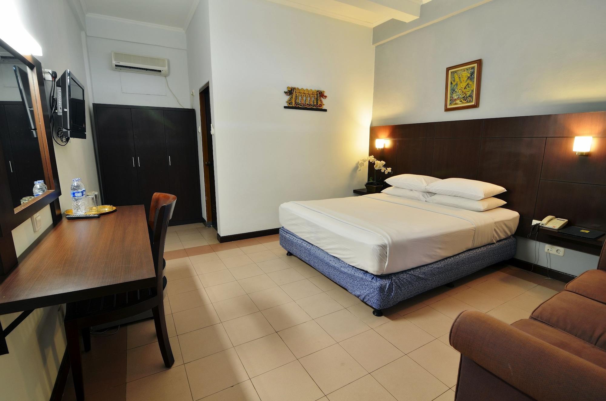Rosani Hotel Кута Екстериор снимка