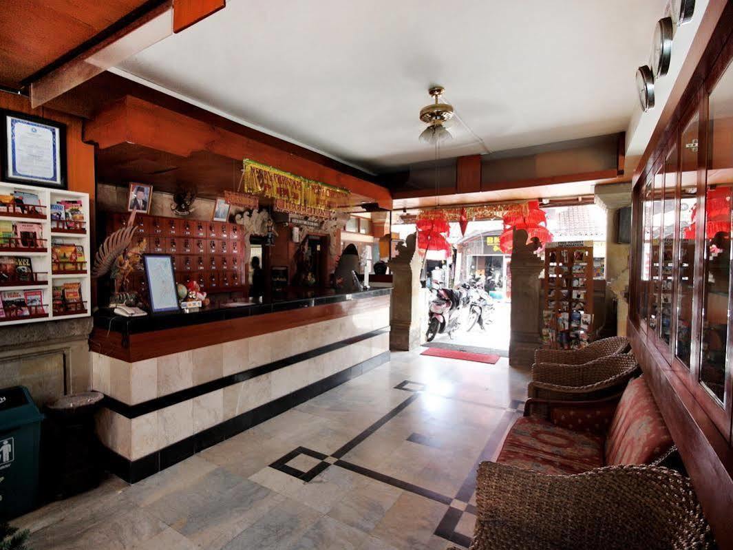 Rosani Hotel Кута Екстериор снимка