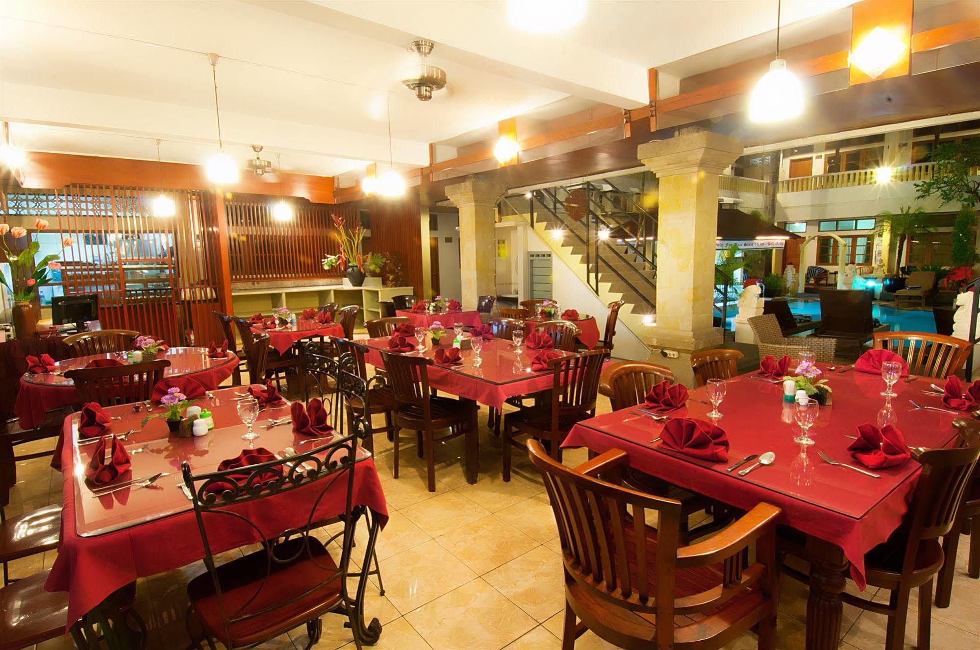Rosani Hotel Кута Екстериор снимка